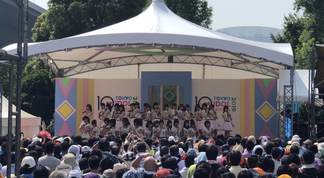 NGT48R^񂪔zMɂāwEĂcx@^c̓o[֗^F߂AQ҂Ӎ߁1180 	YouTube>2{ ->摜>126 